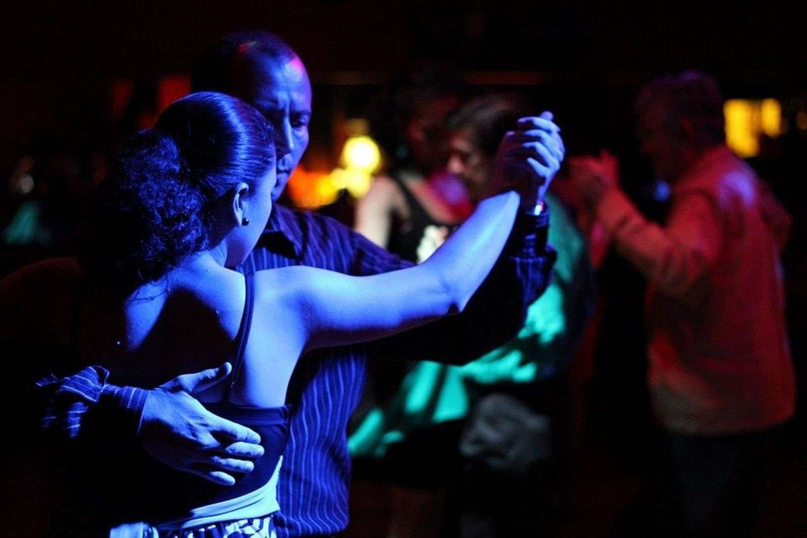 Buenos Aires Milongas: Tango Experience