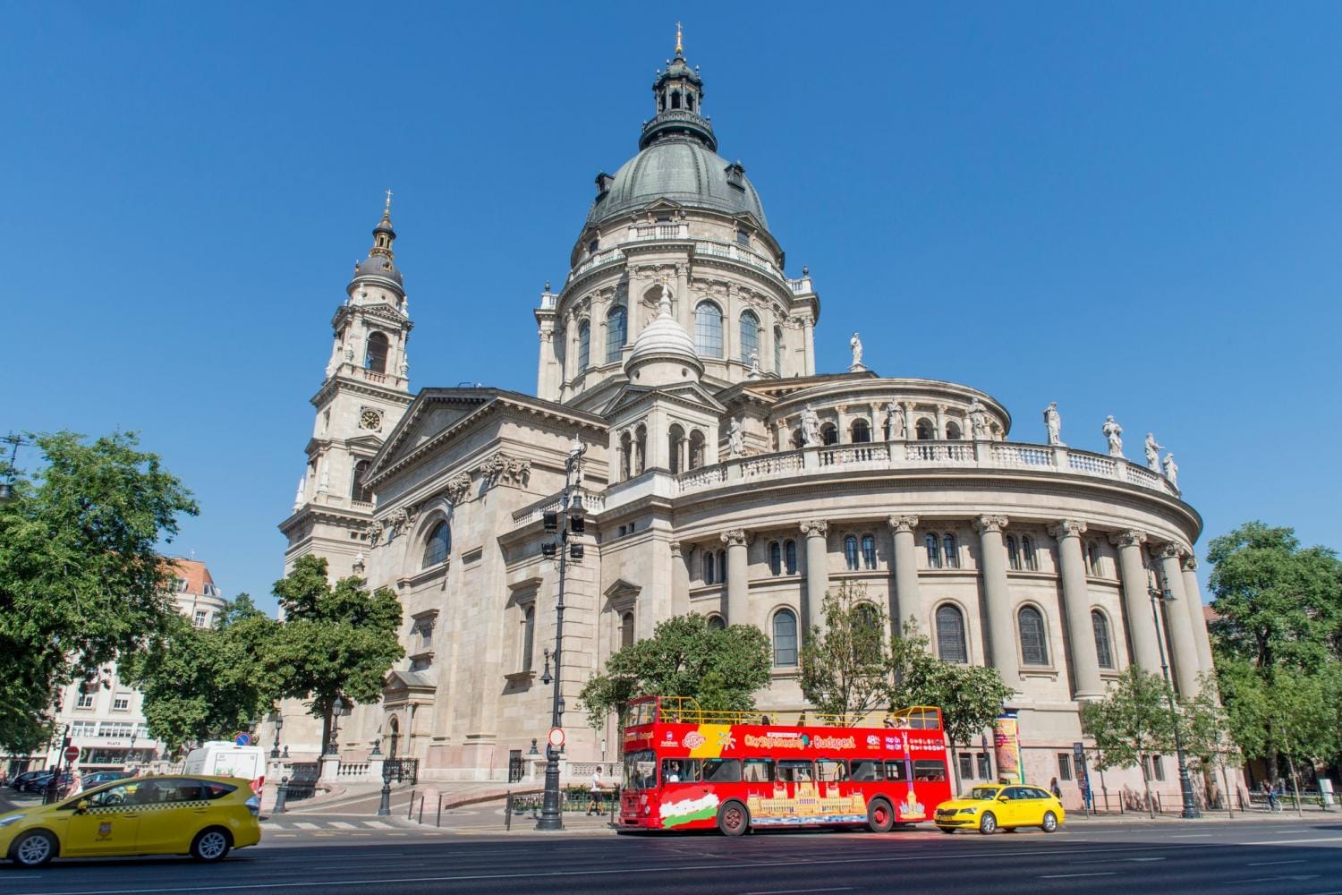 Budapest: Hop-On Hop-Off 24 h y tour a pie