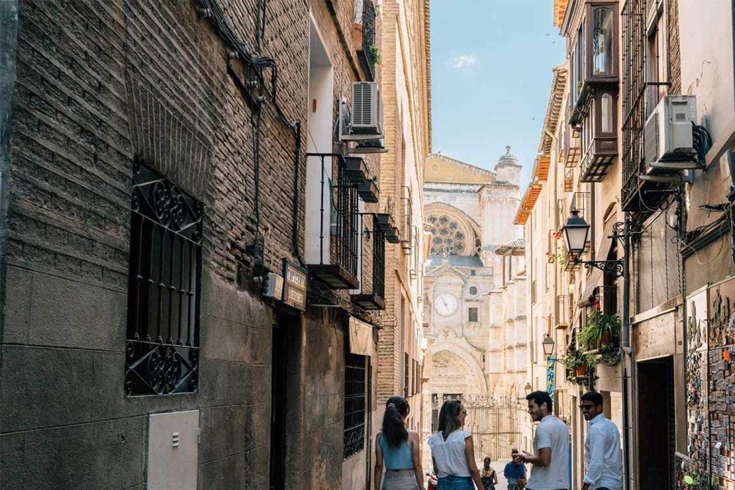 Toledo Premium en grupo reducido y tren