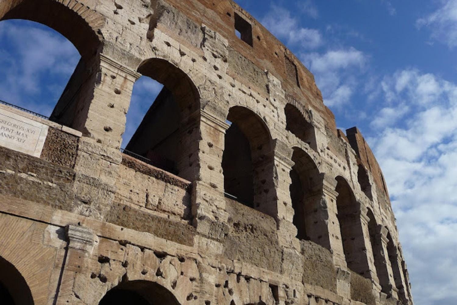 Coliseo, Arena y Foro en grupo chico