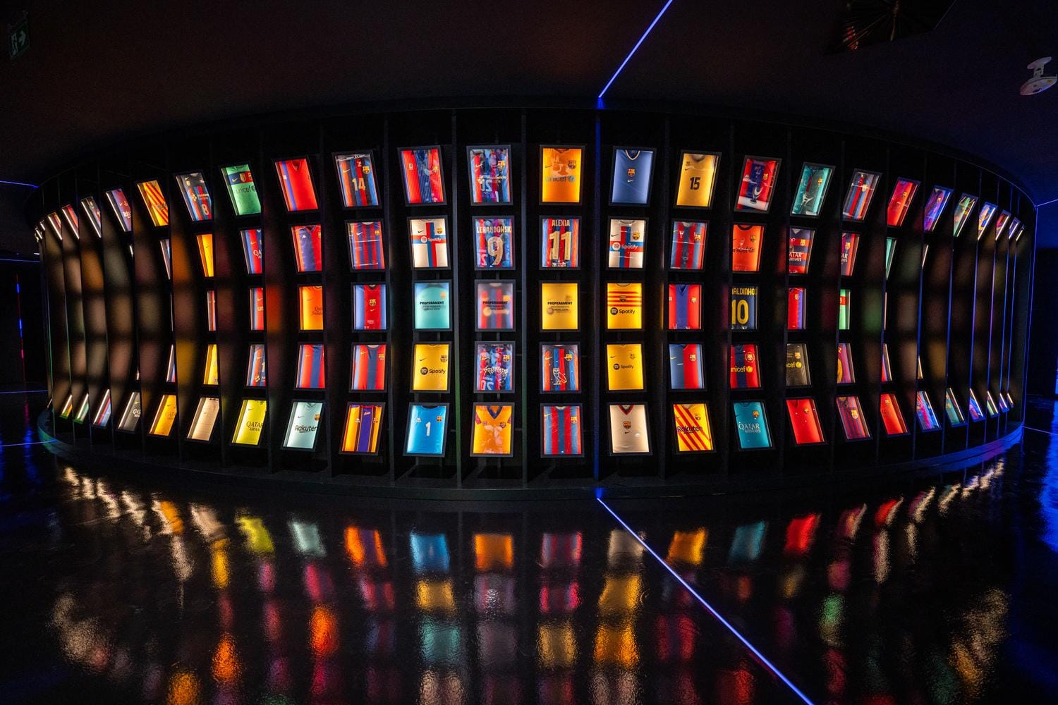 Museu  FC Barcelona - Tour Inmersivo Barça