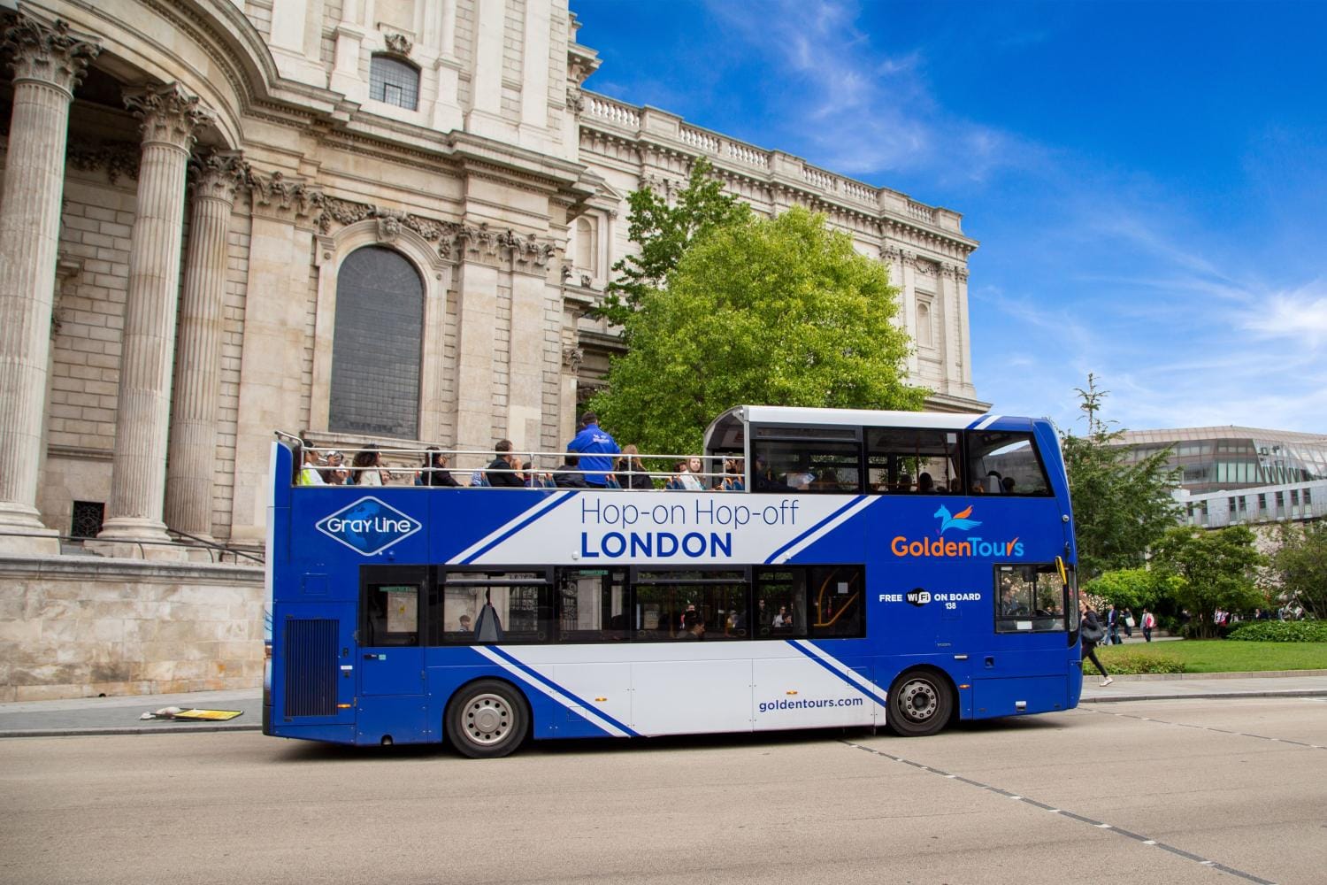 Hop On Hop Off London Bus with Boat Ride