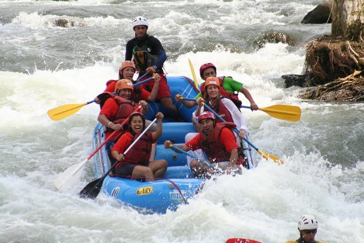 Tirolesa y rafting con almuerzo