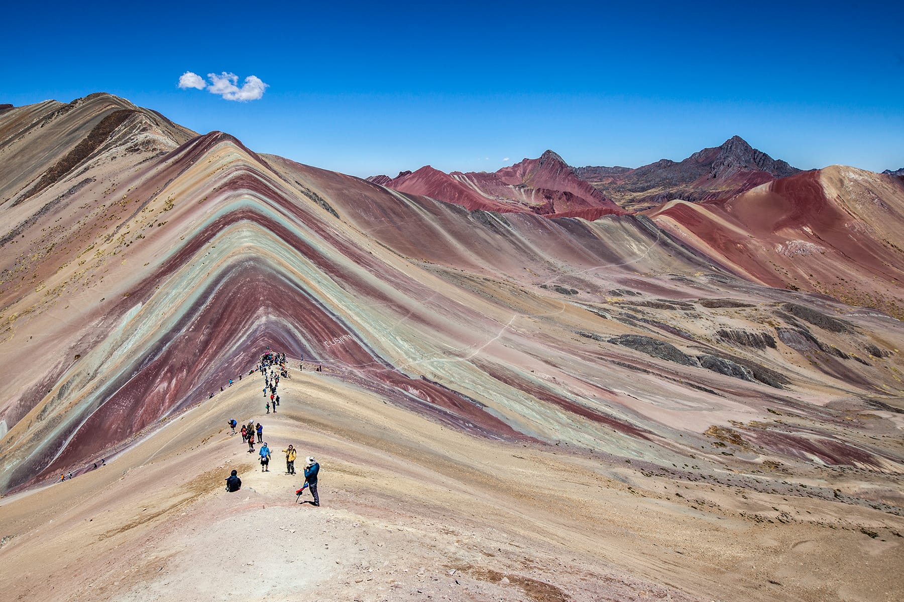 Caminata a la Montaña Arcoíris, Vinicunca