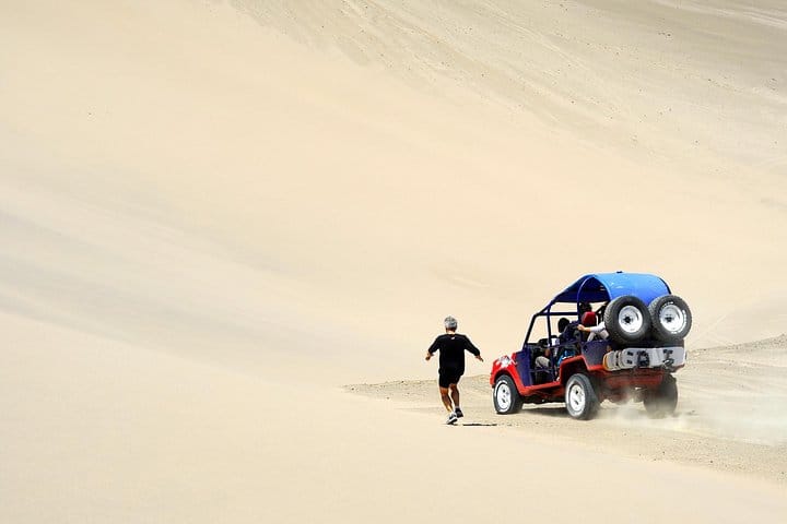 Buggies y sandboard de Paracas