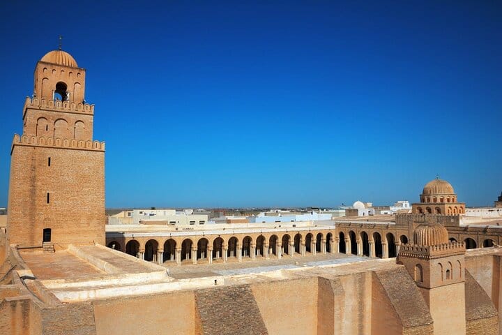 Kairouan y Coliseo de El Jem