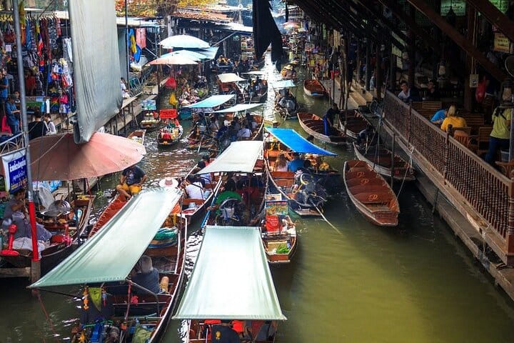 Tren de Mae Klong y mercado Damnoen Saduak
