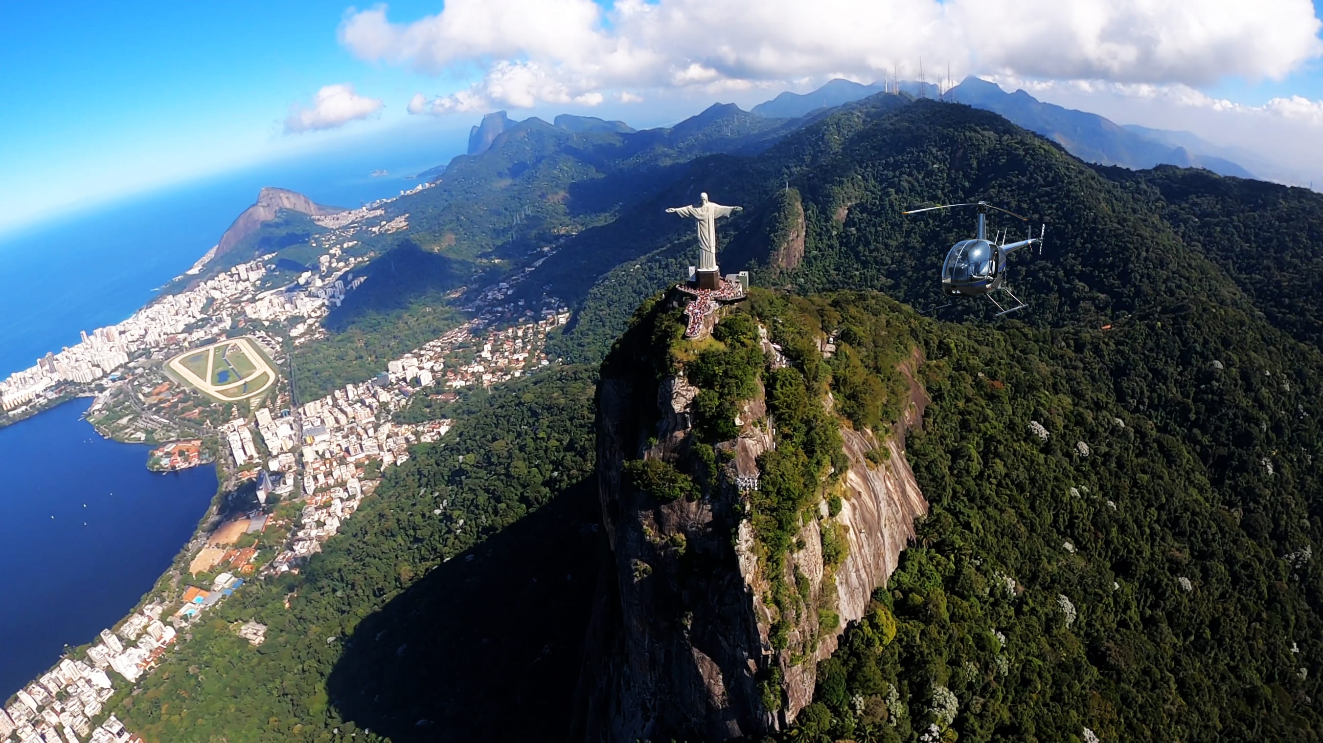 Rio Helicopter Tour: 10 Min with Transport