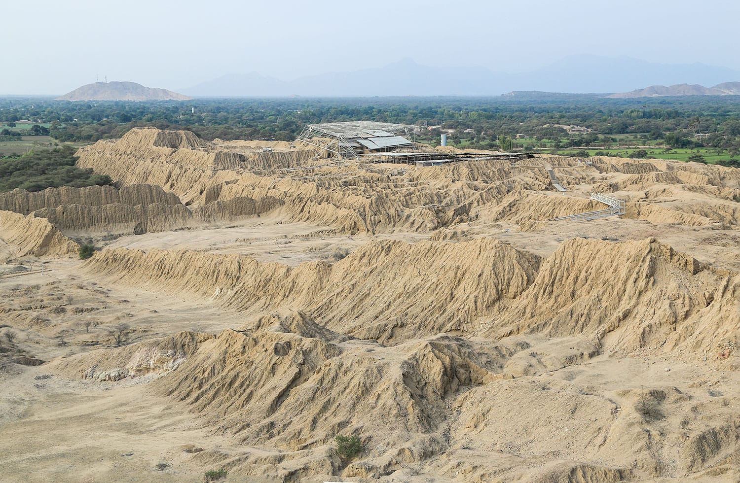 Huaca Rajada y Museo de Tumbas Reales
