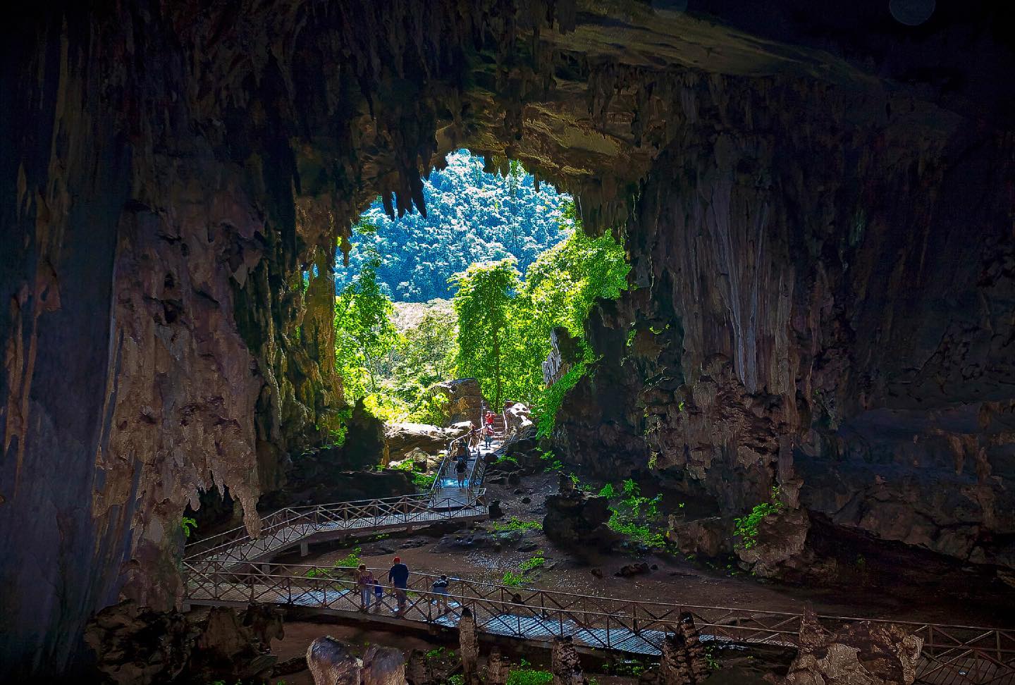 Aventura en la oscuridad: Cueva de los Búhos