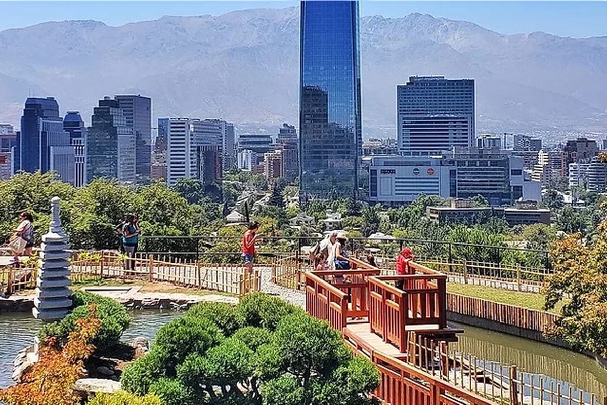 Santiago: teleférico, funicular e degustação