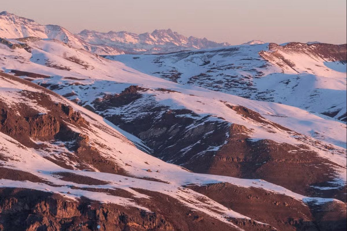 Andes panorámico: Valle Nevado y Farellones