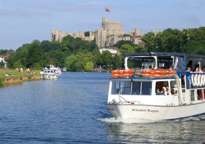 Paseo en barco por el río Windsor