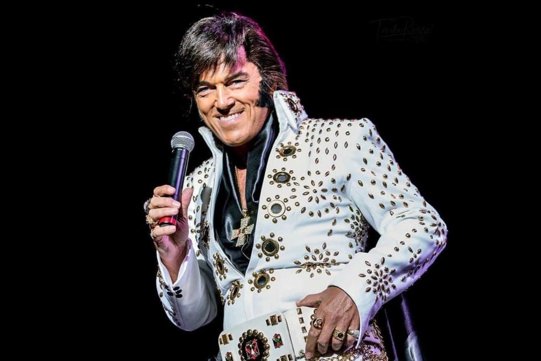 Noche de homenaje a Elvis