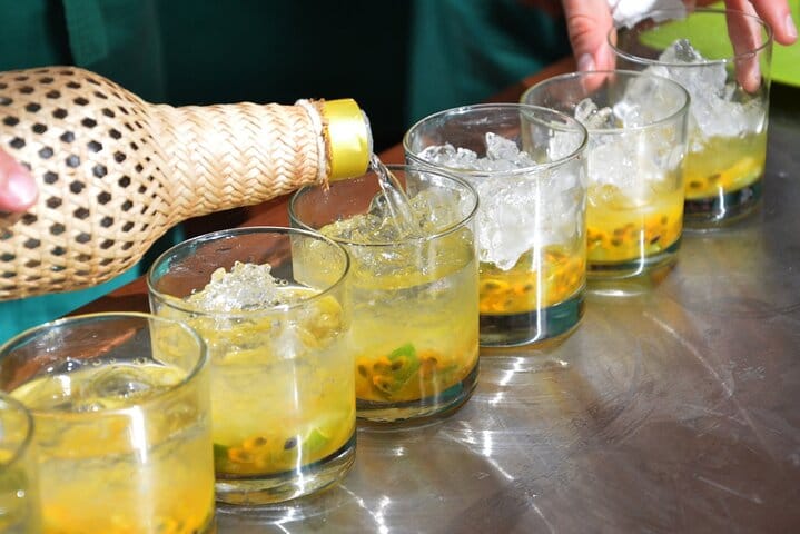 Lapa Pub Crawl: Traditional Bars and Food
