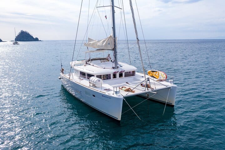 Catamarán, snorkel, kayak y paddleboard