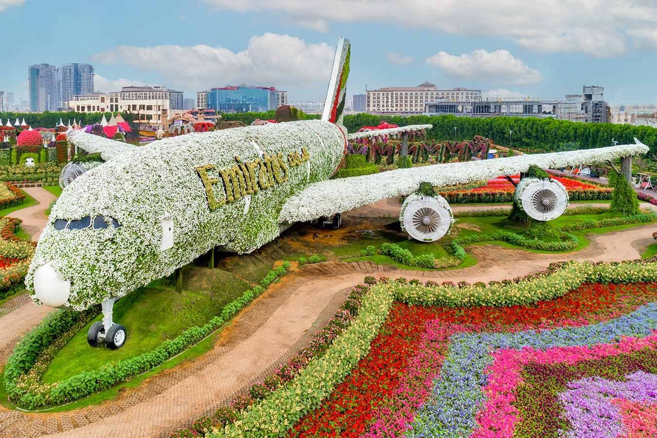 Dubai Miracle Garden and Global Village