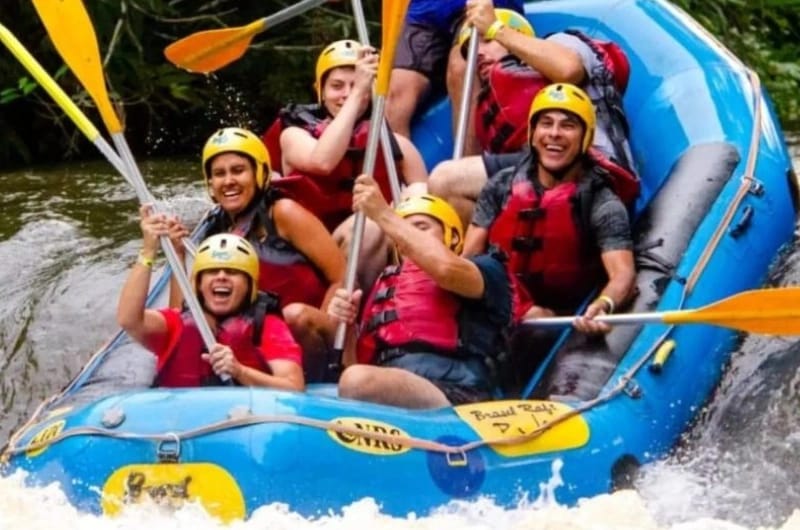 Rafting en el río Paranhana