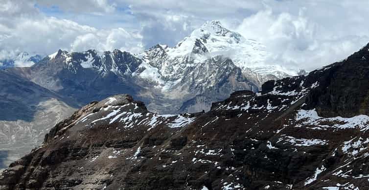 Montaña Chacaltaya y el Valle de la Luna