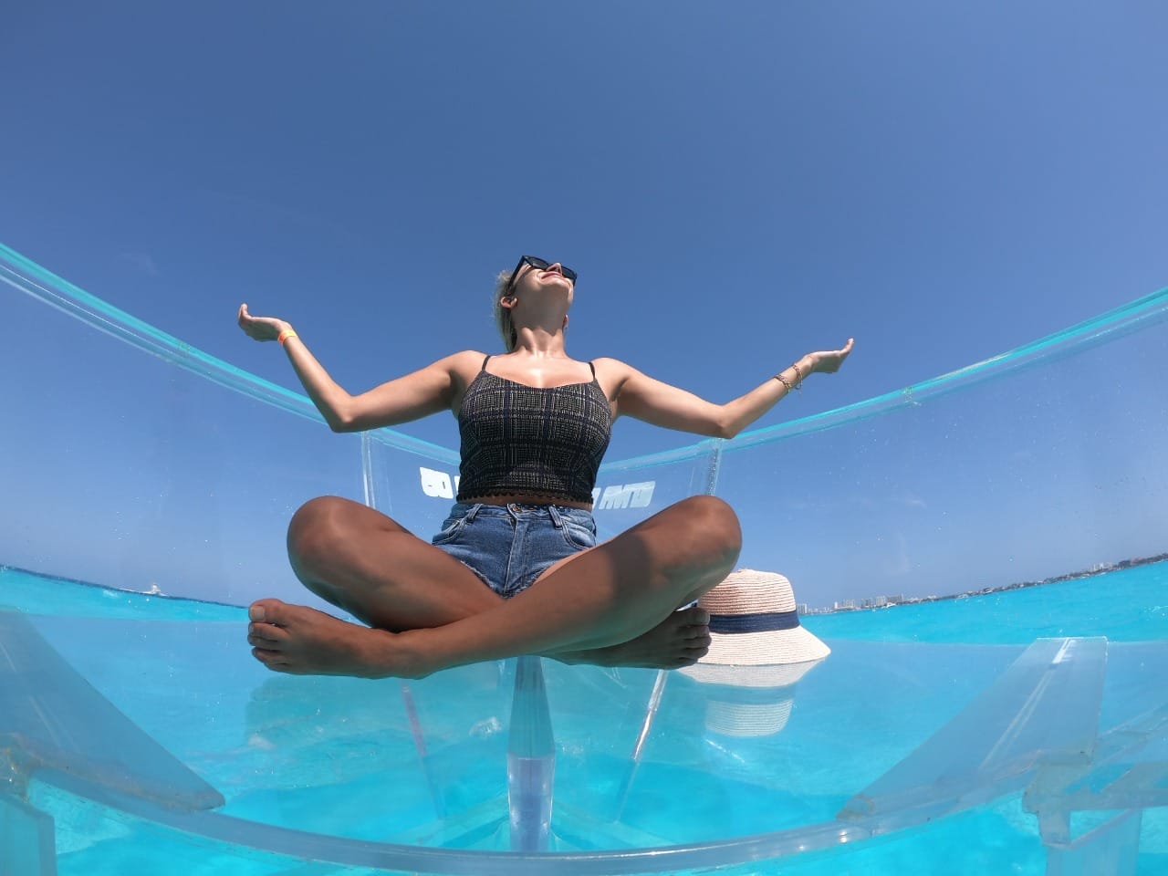 Clear Boat Tour at Nichupte Lagoon