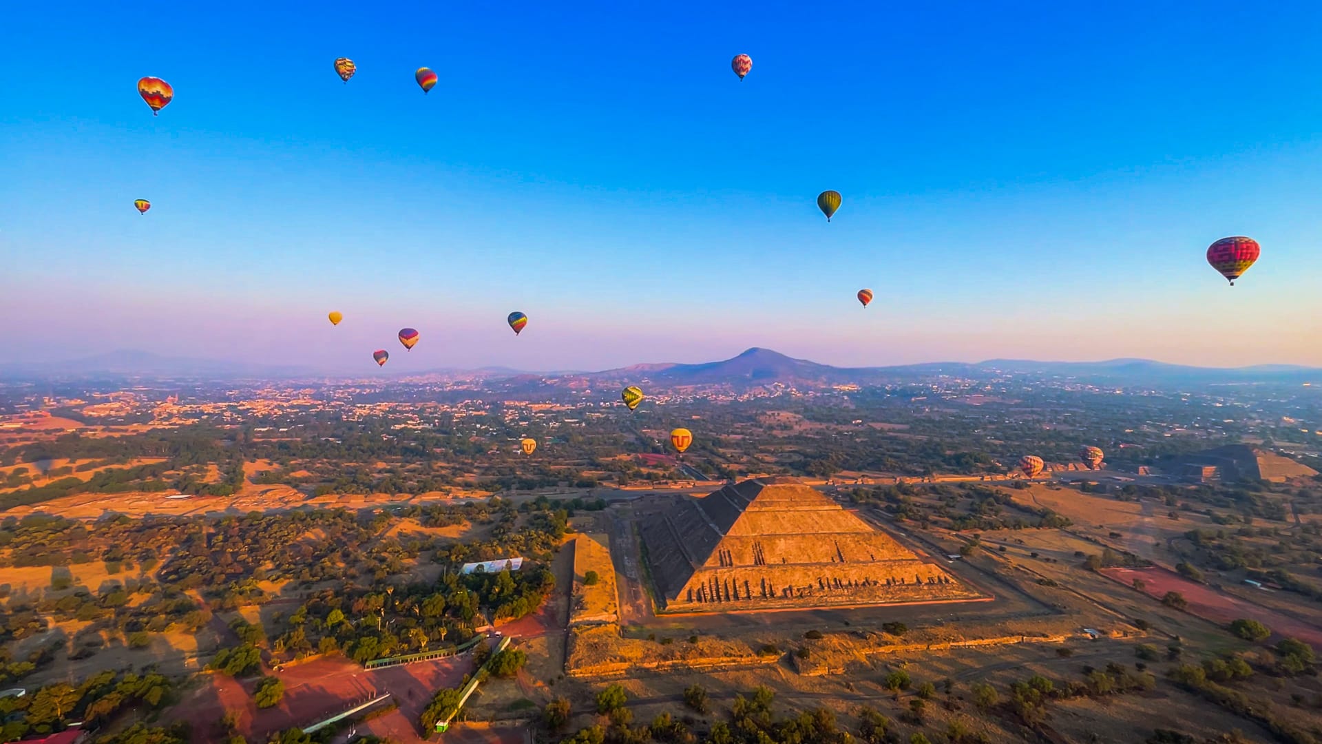Vuelo en globo sobre Teotihuacán