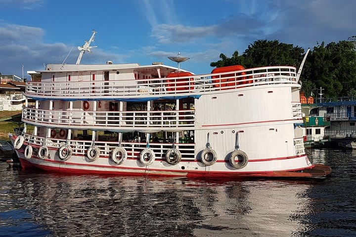De Manaos a Tabatinga en barco