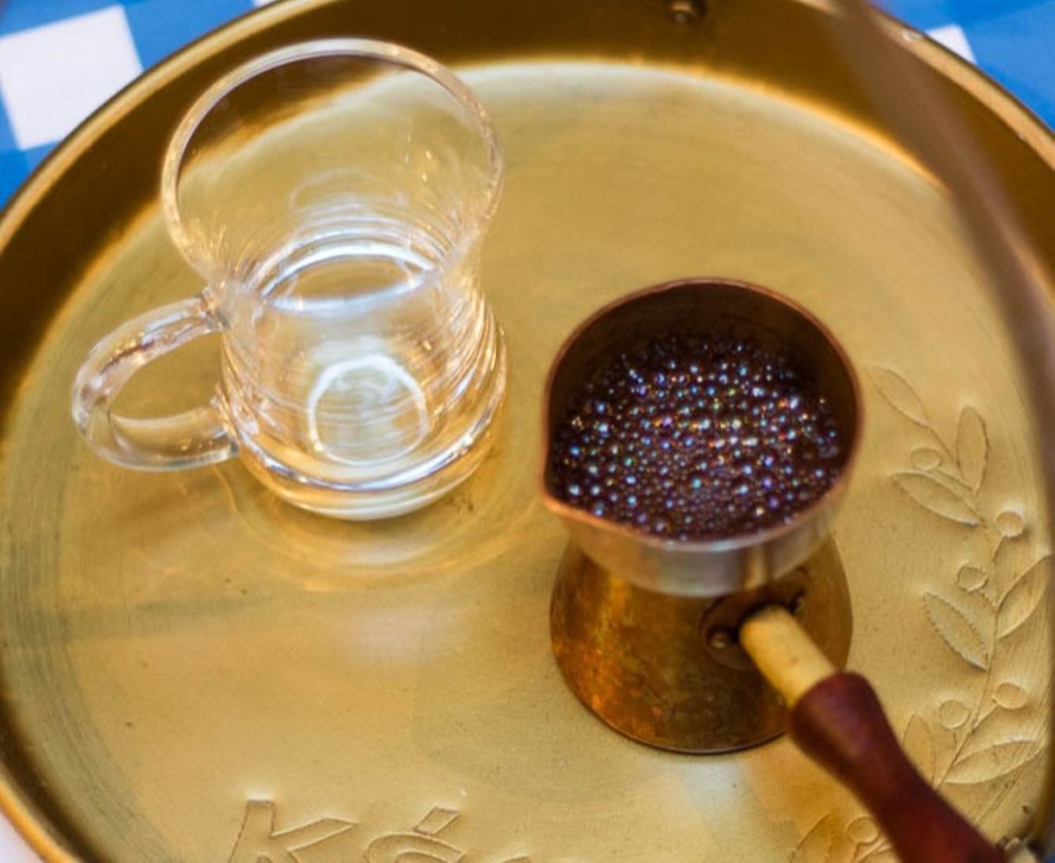 Kefi Estiatorio: Traditional Greek Dinner