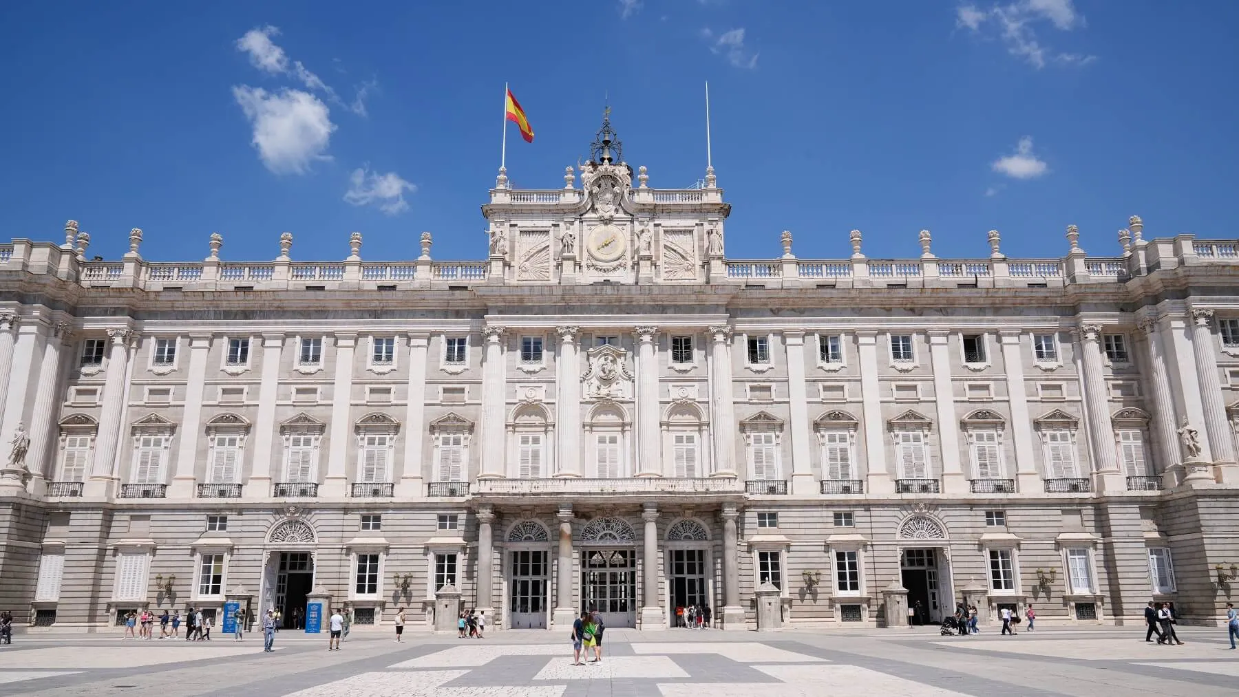 Skip the line Royal Palace & Prado Museum