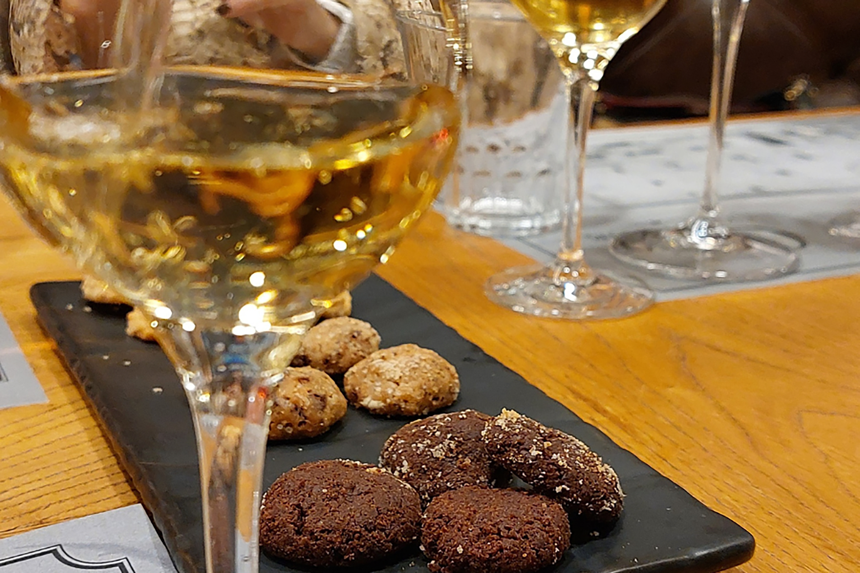 Cata de vinos y aceite con maridaje: mañana