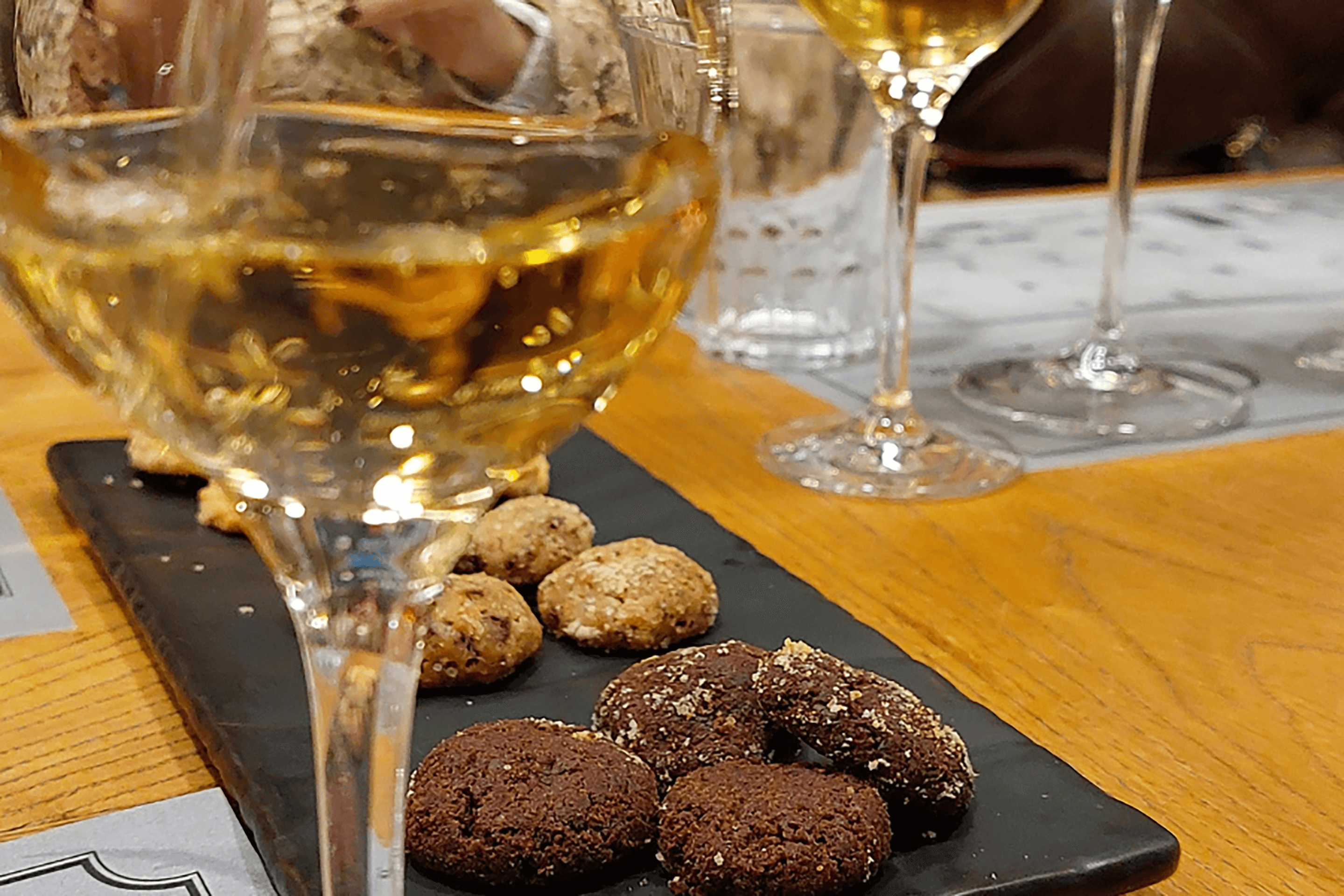 Cata de vinos y aceite con maridaje: tarde
