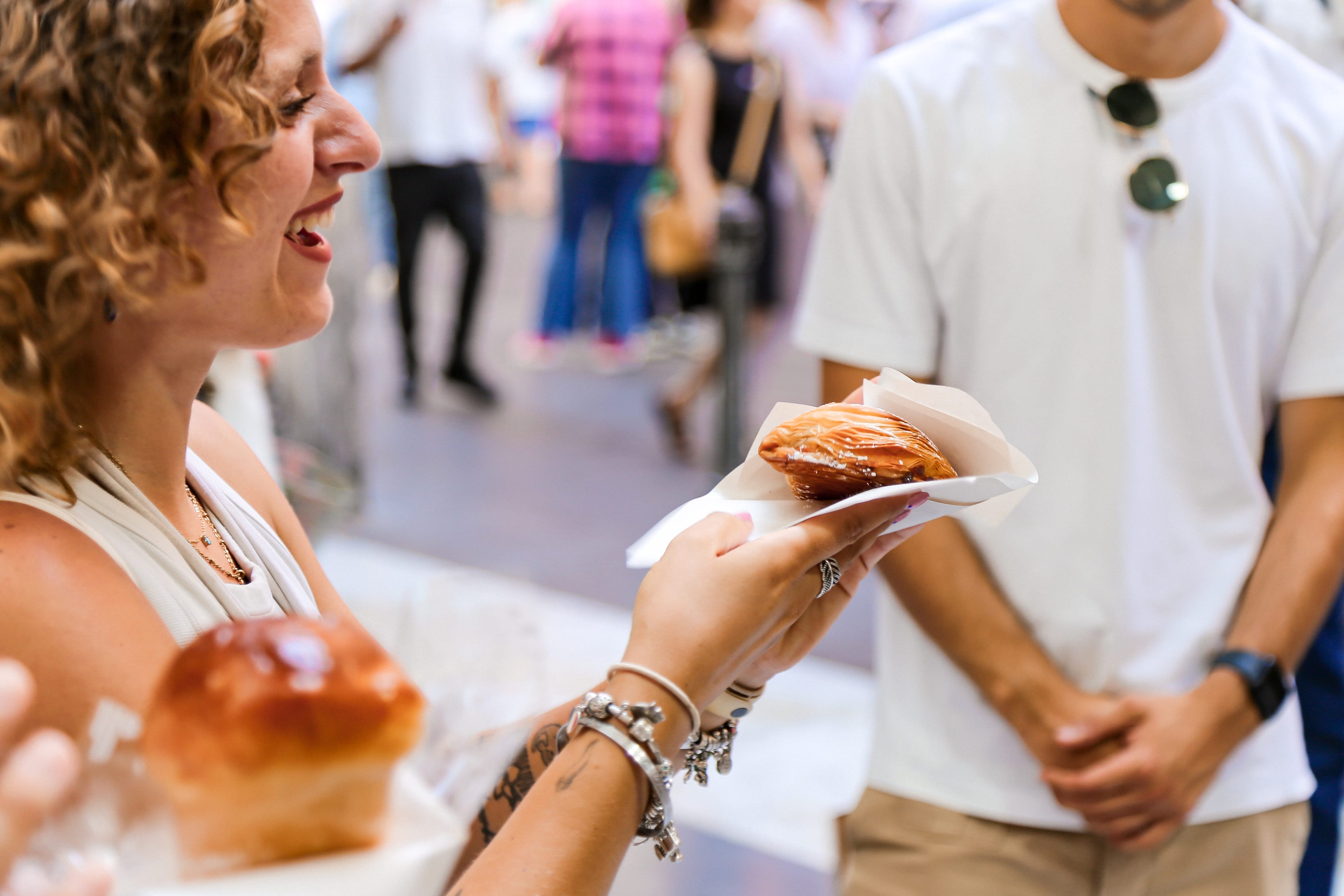 Recorrido a pie y street food en Nápoles