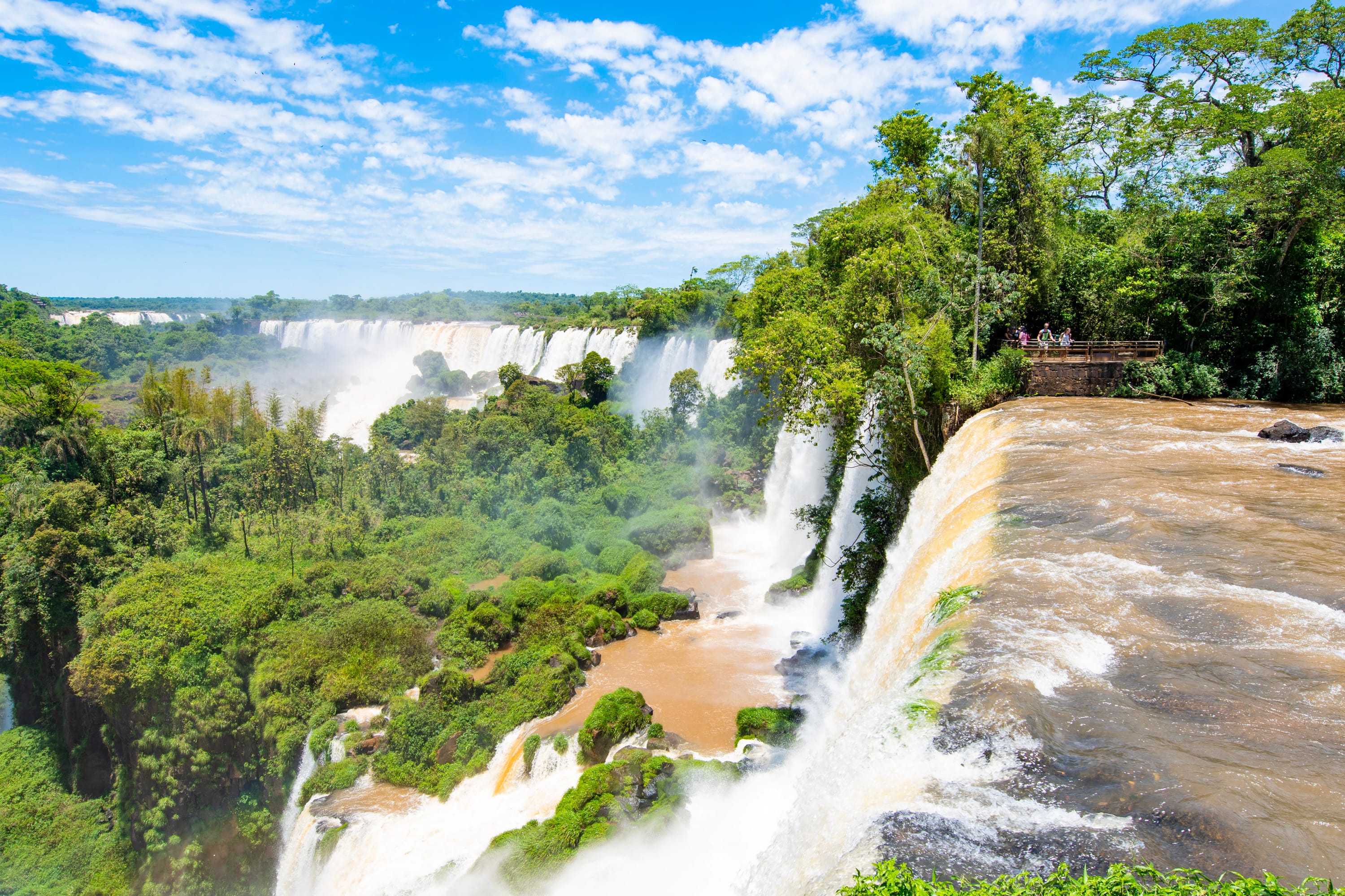 Cataratas argentinas y brasileñas en 2 días