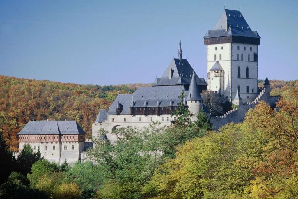 Visita al Castillo de Karlstejn desde Praga