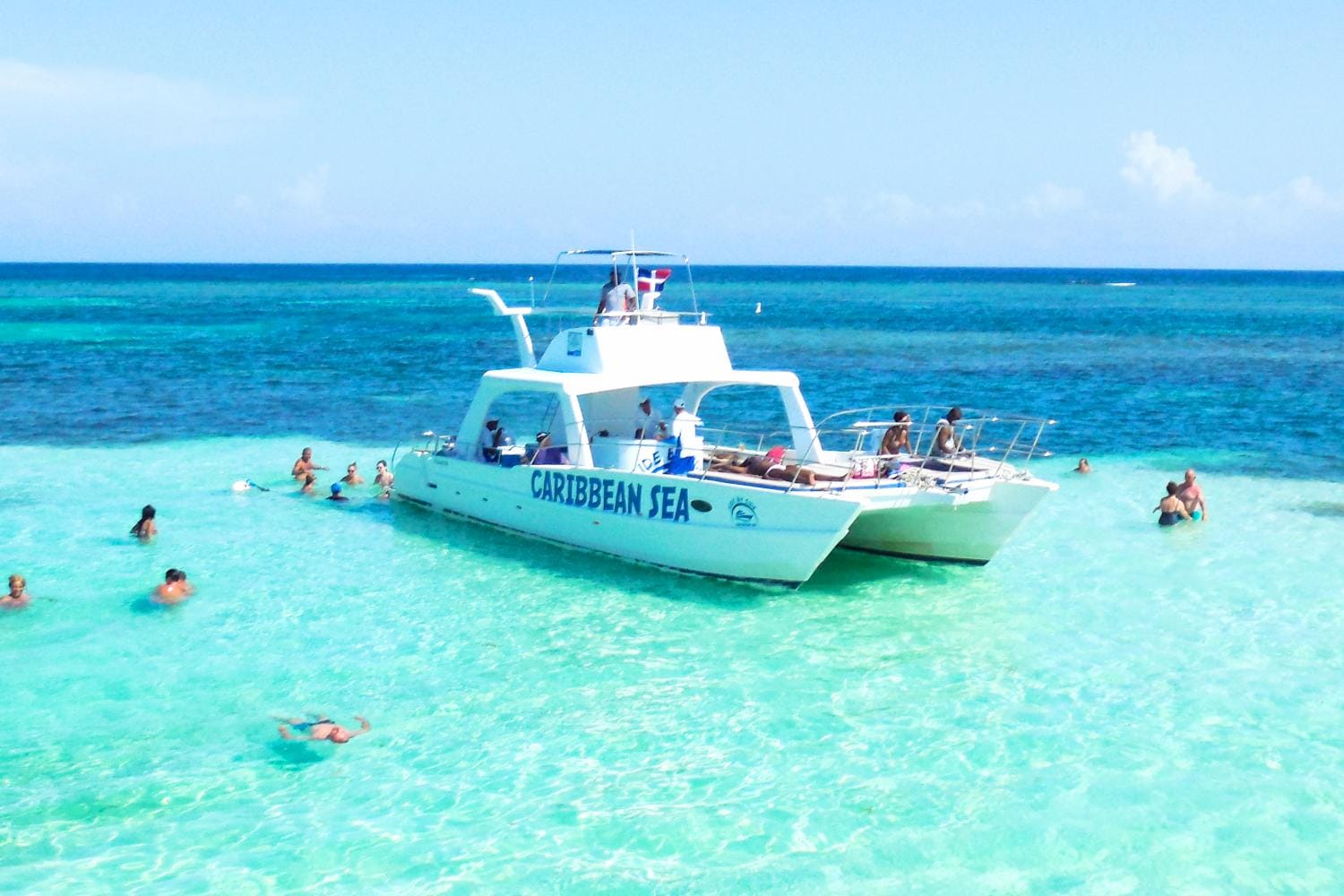 Wild on Catamaran without Cenote