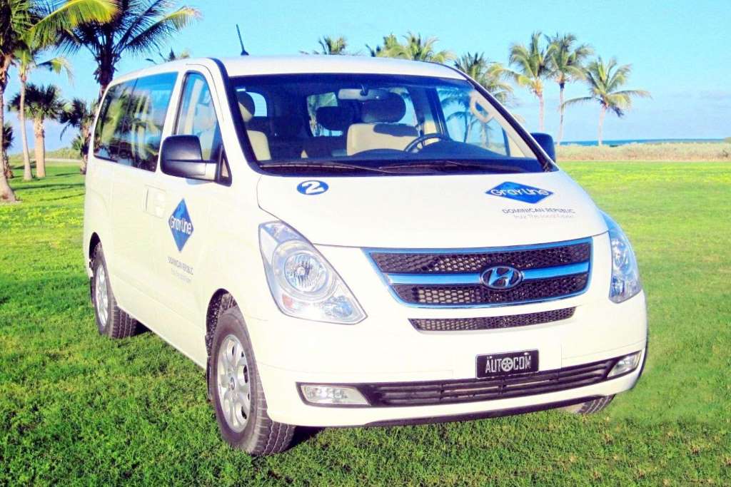 Private Transfer Santo Domingo Airport / Punta Cana 1-6 pers