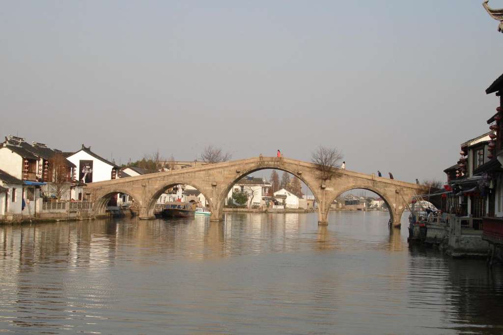 Zhou Zhuang, pueblo de agua: 3 personas