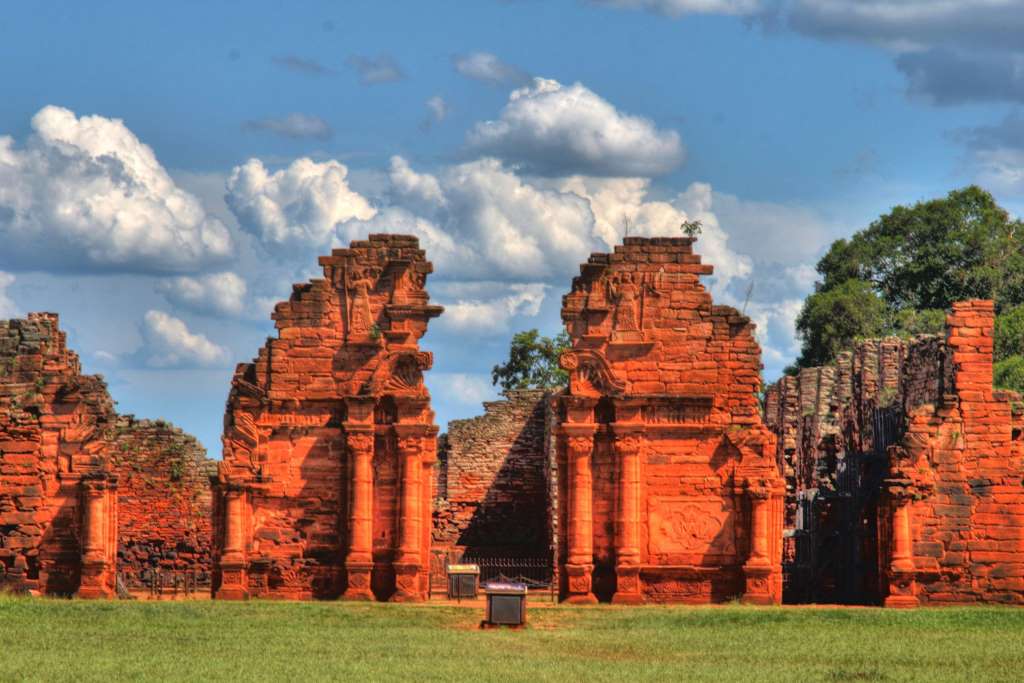 Ruinas de San Ignacio y Minas de Wanda