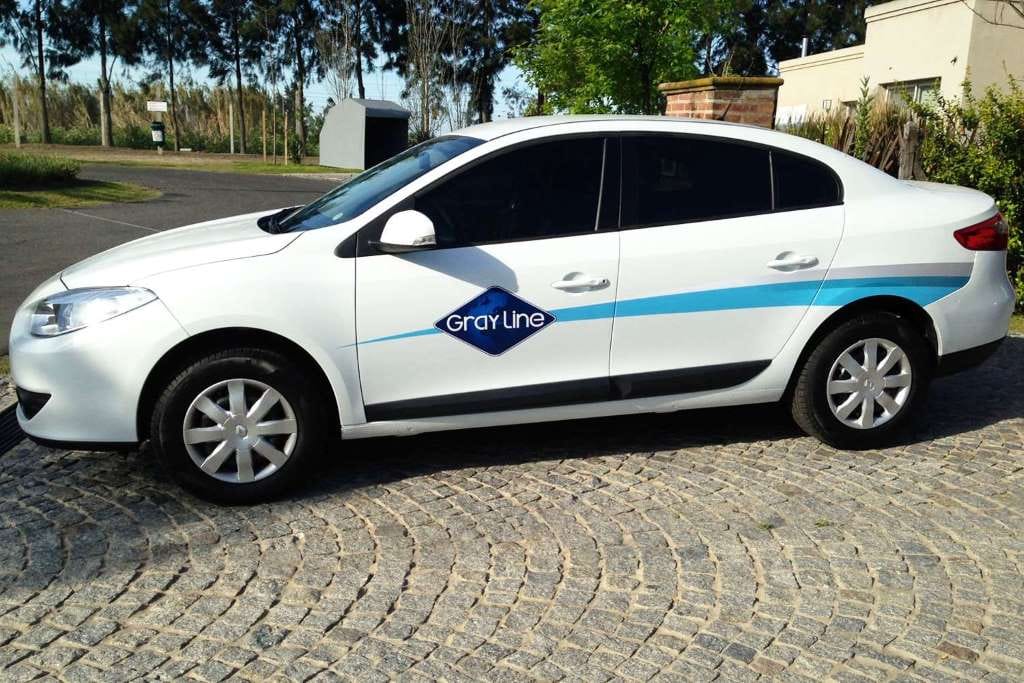 Traslado Privado do Aeroporto de Bariloche ao Hotel Downtown ou vice-versa - 1 a 3 pessoas