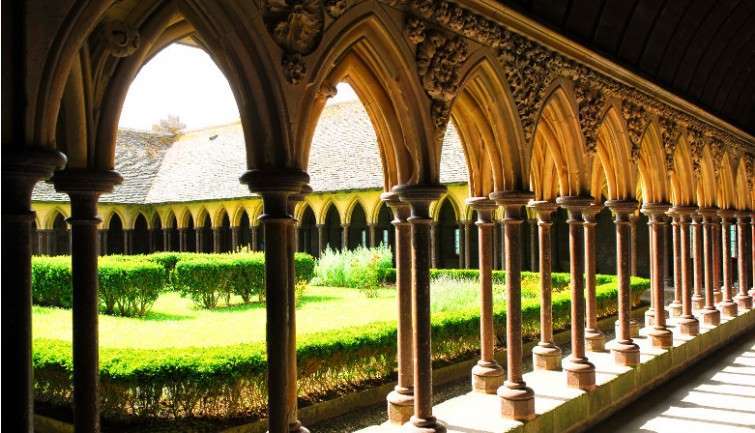 2-Day Mont Saint Michel and Loire Castles - Imagen 4
