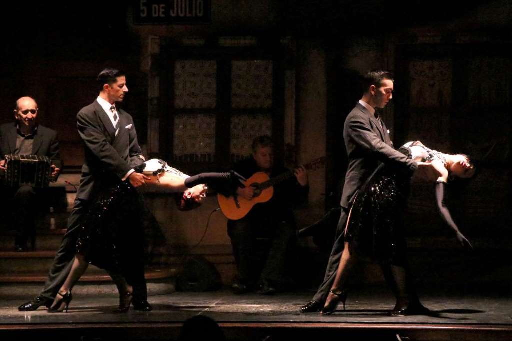 Aljibe Tango: Tango & Folklore, Opt. Dinner - Imagen 3