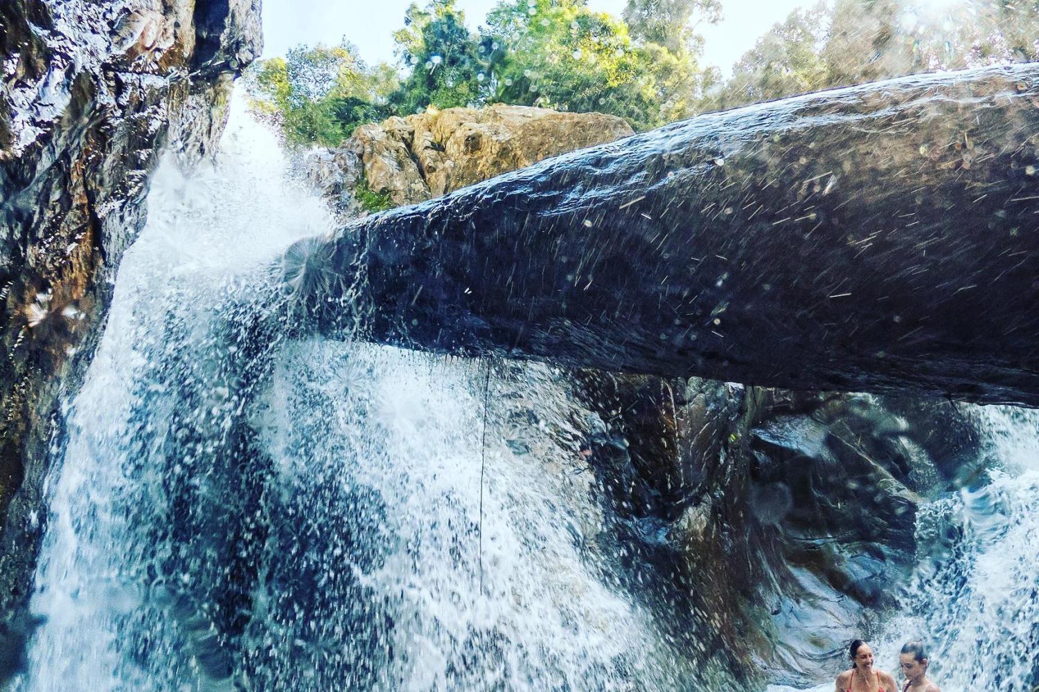 Aventura na cascata escondida em moto 4 - Imagen 2