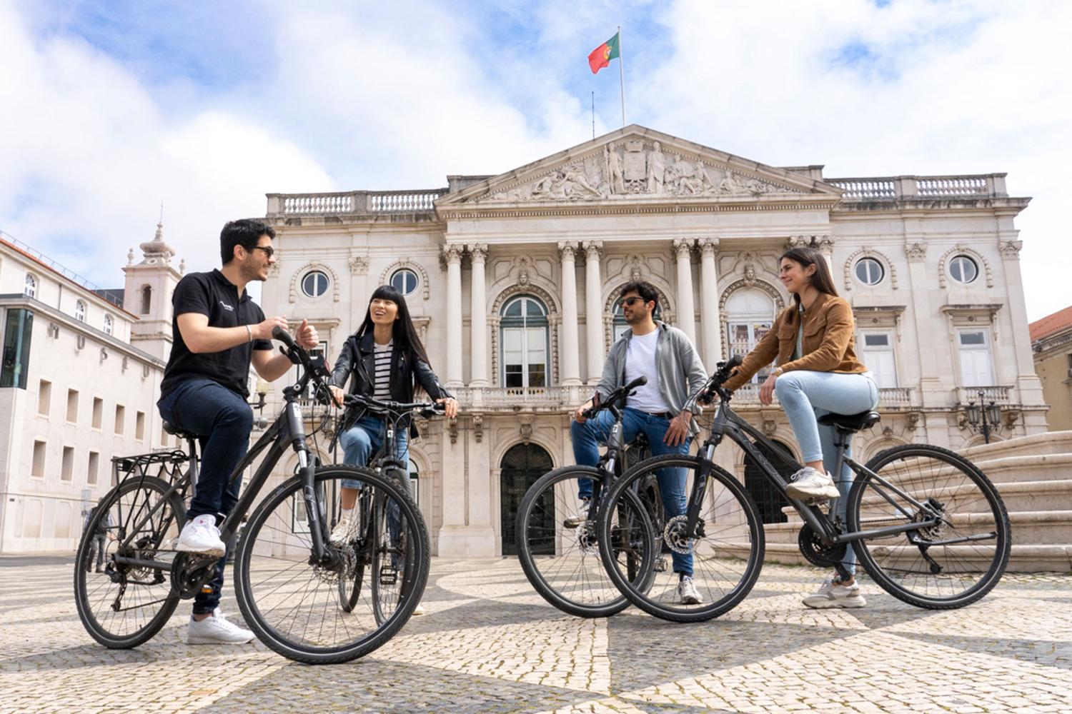 Lisboa 360: ebike, barco e helicóptero - Imagen 2