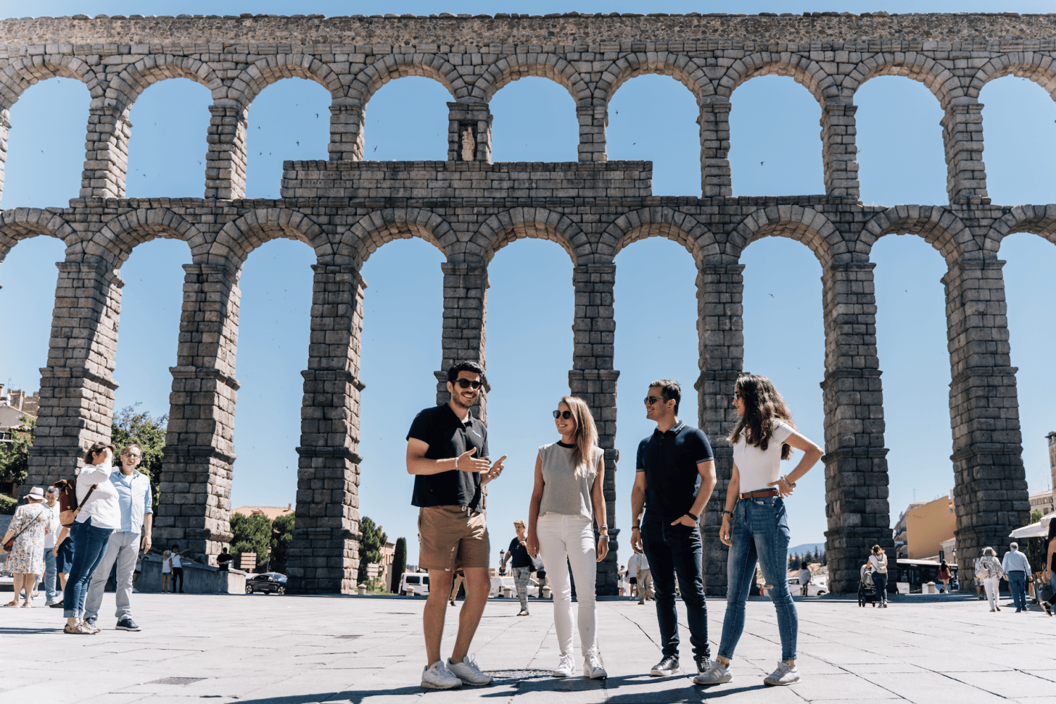 Segóvia, Alcázar e caminhada com trem - Imagen 3
