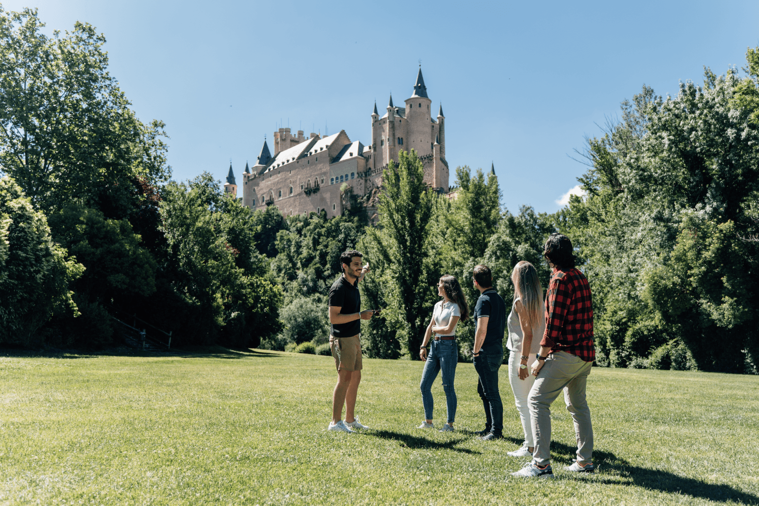 Segóvia, Alcázar e caminhada com trem - Imagen 4