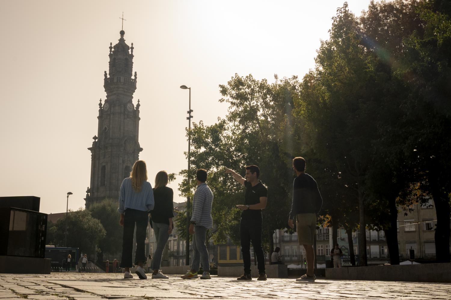 Porto a pé, Lello, cruzeiro e teleférico - Imagen 2