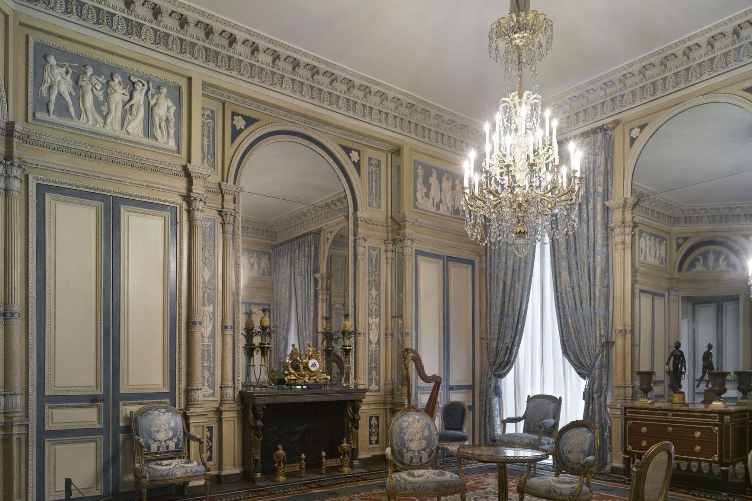 Museum of Decorative Arts and Audio Tour - Imagen 2