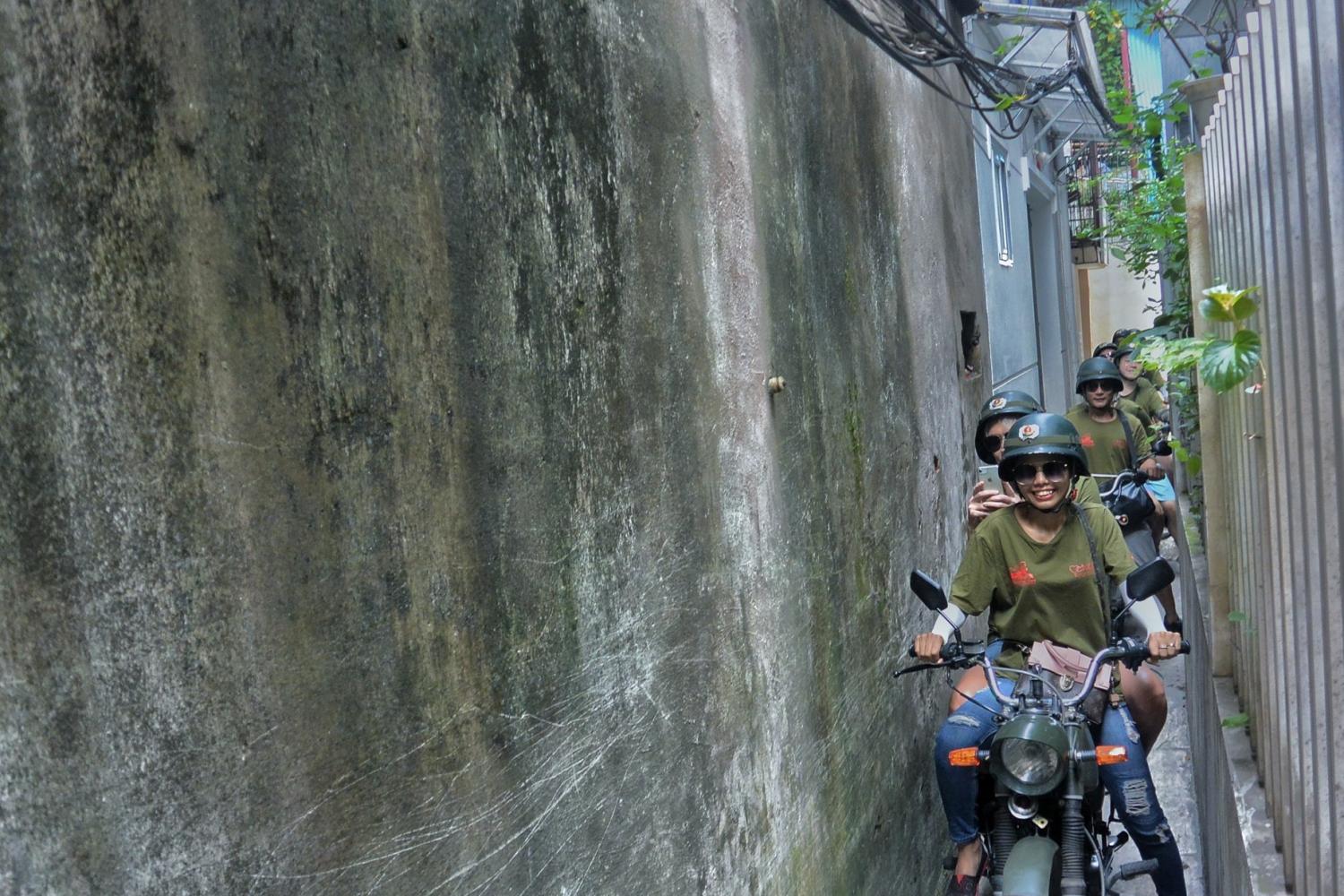 Hanoi ciudad y campo en moto y jeep antiguo - Imagen 3