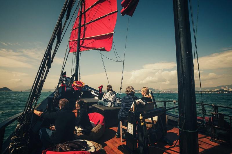 Aqua Luna: crucero por el puerto de Victoria - Imagen 3
