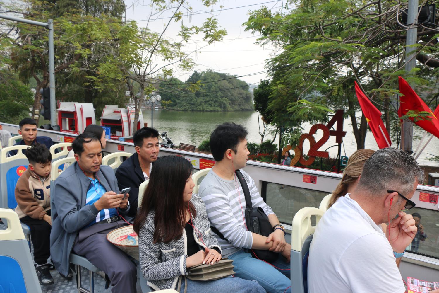 Hanoi hop-on hop-off: diurno y nocturno - Imagen 3