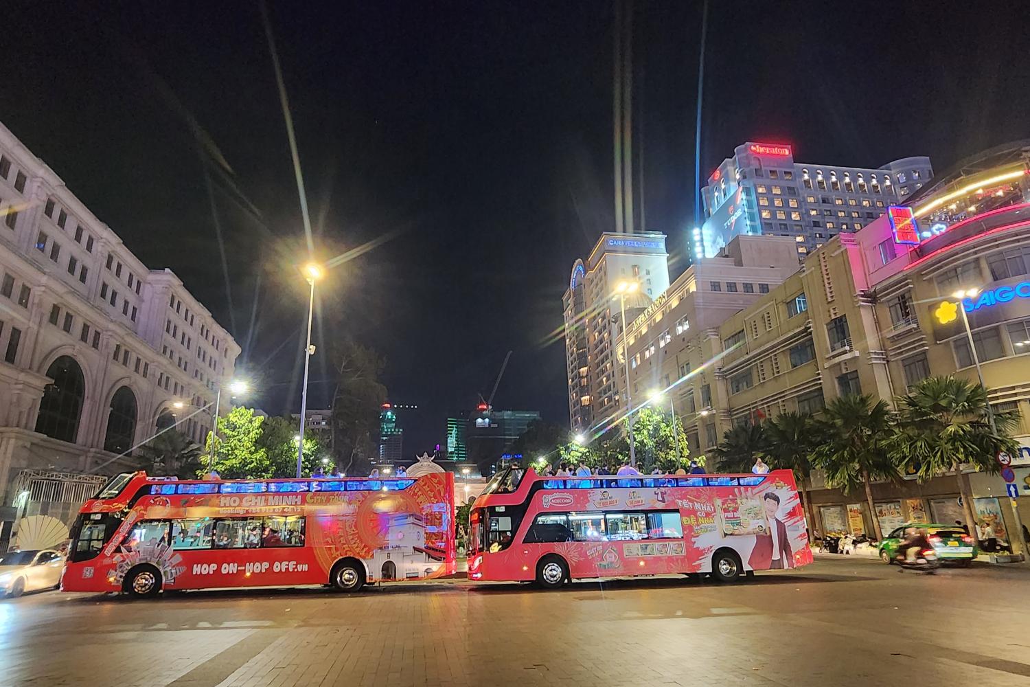 Ho Chi Minh de ônibus à meia-noite: 1 volta - Imagen 4